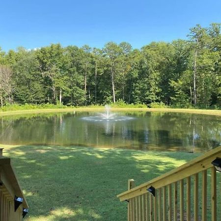 Serene 1Br Cabin Near Nc Z00 With Loft & Waterview Asheboro Exteriör bild